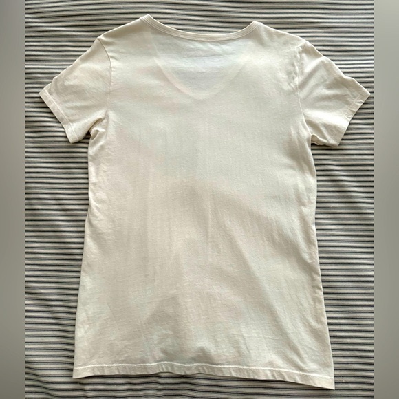 Life Is Good Crusher-Lite short-sleeve V-neck tee, womens medium, cream-colored - Picture 2 of 5